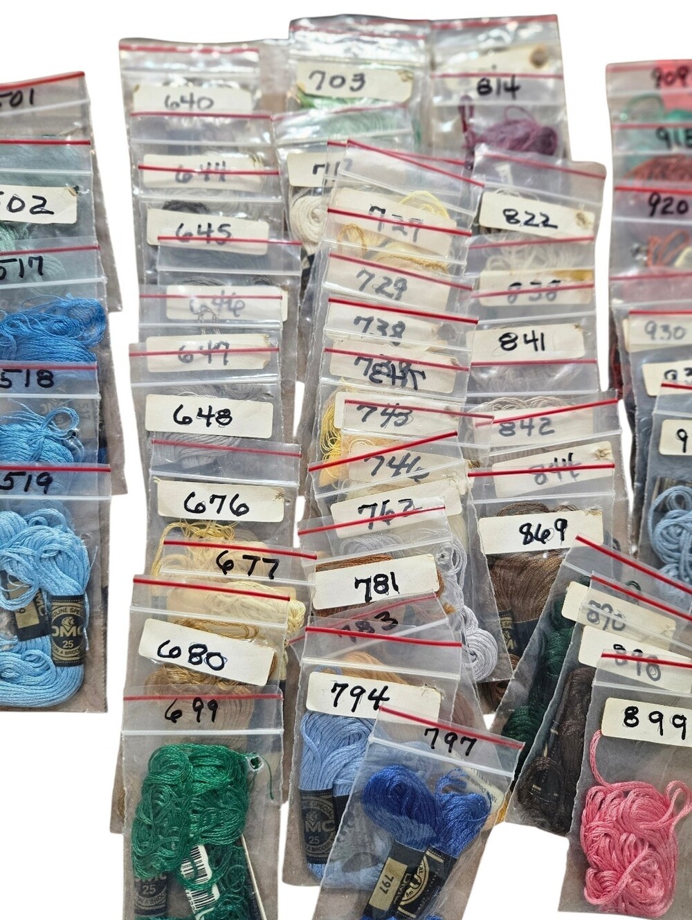 77 DMC Partial Skeins Embroidery Thread & Clover Leather Coin Thimble for Sewing - Picture 2 of 3